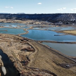 Ride along paved paths at the Crooked River Wetlands, just across the river from Ochoco Preserve. Photo: Land Trust.