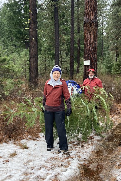 Happy tree hunters with cutting mat. Photo: Land Trust.