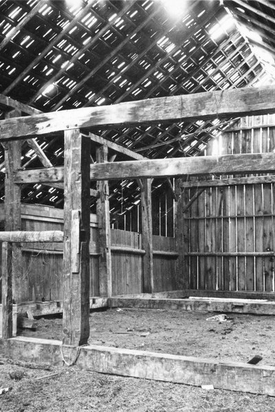 The interior of the Hindman Barn in 1972. Photo: Ed Barnum.