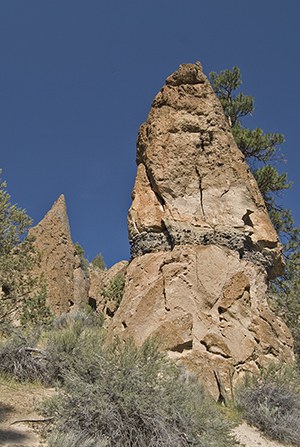 Unique rock formations at Rimrock Ranch. Photo: M.A. Willson.