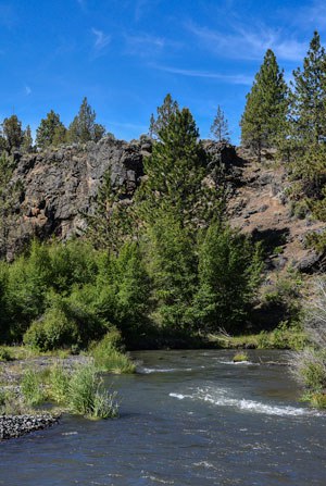 Whychus Creek at Willow Springs Preserve. Photo: Kris Kristovich.