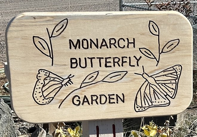 Land Trust Partners with Local Communities to Help Monarchs and Pollinators